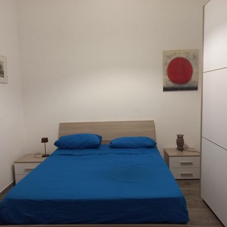 Davide Guest House パレルモ エクステリア 写真